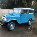 1970 Toyota Landcruiser fj40 4x4 all original manual transmission 3 on the tree