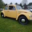 1970 Volkswagen Beetle (Pre-1980) Hatchback Yellow RWD Automatic