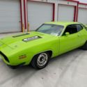 1971 Plymouth Road Runner - 440 Six Barrel with elastomeric eyebrow bumper