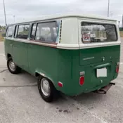 1971 type 2 transporter Microbus kombi van bay window station wagon bus