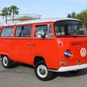 1971 Volkswagen Bus Deluxe in Running Condition No Rust Clean Title