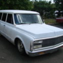 1972 3 door c10 2wd  Chevrolet suburban very solid  factor front and rear AC