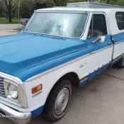 1972 Chevrolet C10 / Custom Deluxe / 350 / auto. / tilt / A.C / p. brakes / more