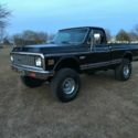 1972 Chevrolet K-10 4x4 Super Cheyenne swb ac ps pb houndstooth 62586 Miles Blac