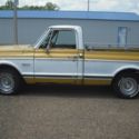1972 Chevy C-10 / GMC pick up truck