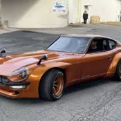 1972 Datsun 240Z / 260Z / 280Z Sedan Orange fair lady