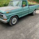 1972 Ford F250 Pickup Green RWD Automatic