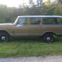 1972 International Harvester TravelAll 1110 4x4 392 8cyl Automatic