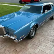 1972 Lincoln Continental Mark IV  Beautiful ! Gorgeous mark IV  Very Nice car !