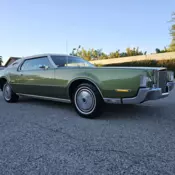 1972 Lincoln Continental Mk IV Coupe Green cartier