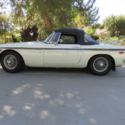 1972 MG B  Convertable