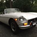 1972 mg mgb. 30,200 Original doccumented one owner miles