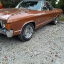 1972 new300 hp 350 new 350turbo rust free car 25yr old paint email 4 more info