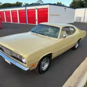1972 PLYMOUTH DUSTER SLANT SIX SURVIVOR CAR