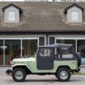 1972 Toyota FJ40 soft top