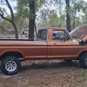 1973 ford 4x4 f-100 truck