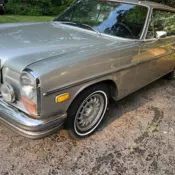 1973 Mercedes-Benz 200-Series