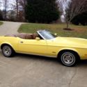 1973 mustang yellow 4.1 250 motor convertible oridginal