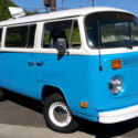 1973 Volkswagen Bus with westfalia rear seat/bed