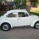1973 VW Super Bettle-Pearl white