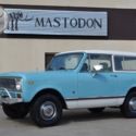 1974 Blue 4 wheel drive INTERNATIONAL RARE SCOUT HARVESTER