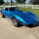 1974 chevrolet corvette convertible . Comes with a 4 speed, L48 motor,
