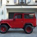 1974 Toyota Land Cruiser FJ40, 4X4, 350 V8, Manual shift, 33" tires, beautiful!