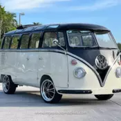1974 Volkswagen Split window bus Samba