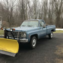 1975 Chevrolet 3/4 ton 4X4 truck with snow plow blade