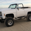 1975 Chevy Blazer. Rust Free, 1 Tons. New 350 eng, 700r4/205. Lifted, New tires