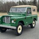 1975 Land Rover Series  III    Beautiful  All New Hardware   New Tires
