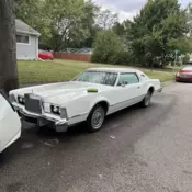 1975 Lincoln continental mark IV coupe