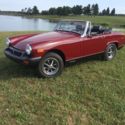 1975 MG Midget in excellent condition.