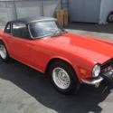 1975 TRIUMPH TR-6 CONVERTIBLE. RED EXTERIOR / BLACK TRIM. 4-SPEED. RUNNING.
