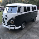 1975 Volkswagen Bus/Vanagon 15 windows 7 doors