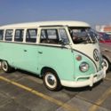 1975 Volkswagen Bus/Vanagon  Deluxe VW Bus EXCELLENT CONDITION!