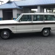 1976 AMC Jeep FSJ Wagoneer White Blue Interior &#039;Z&#039; Code