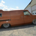 1976 Chateau Custom E-150 Van with Air Ride