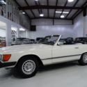 1976 Mercedes-Benz 450SL Roadster, Factory AC! Superb color combination