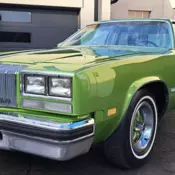 1976 Oldsmobile Cutlass Supreme 2dr Coupe