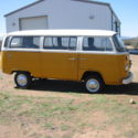1976 VW BUS SUN ROOF RUST FREE