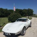 1977 Chevrolet Corvette Stingray L-48 White and Red interior 69900 miles, T-Tops