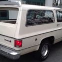 1977 CHEVROLET SUBURBAN TRAILERING SPECIAL, 454, SILVERADO TRIM, ZERO RUST