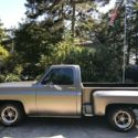 1977 Chevy C-10 1/2 ton Pickup truck 2WD Short step side