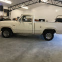 1977 Dodge D100 shortbed fleetside