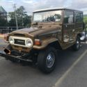 1977 FJ 40 Land Cruiser