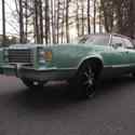 1977 Ford LTD II Brougham Sedan Green RWD Automatic Brougham