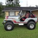 1977 jeep cj5 304 V-8 4 speed 4X4