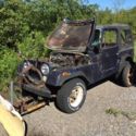 1977 Jeep CJ7 with snow plow