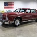 1977 Lincoln Town Car  68144 Miles Red  460ci V8 Automatic